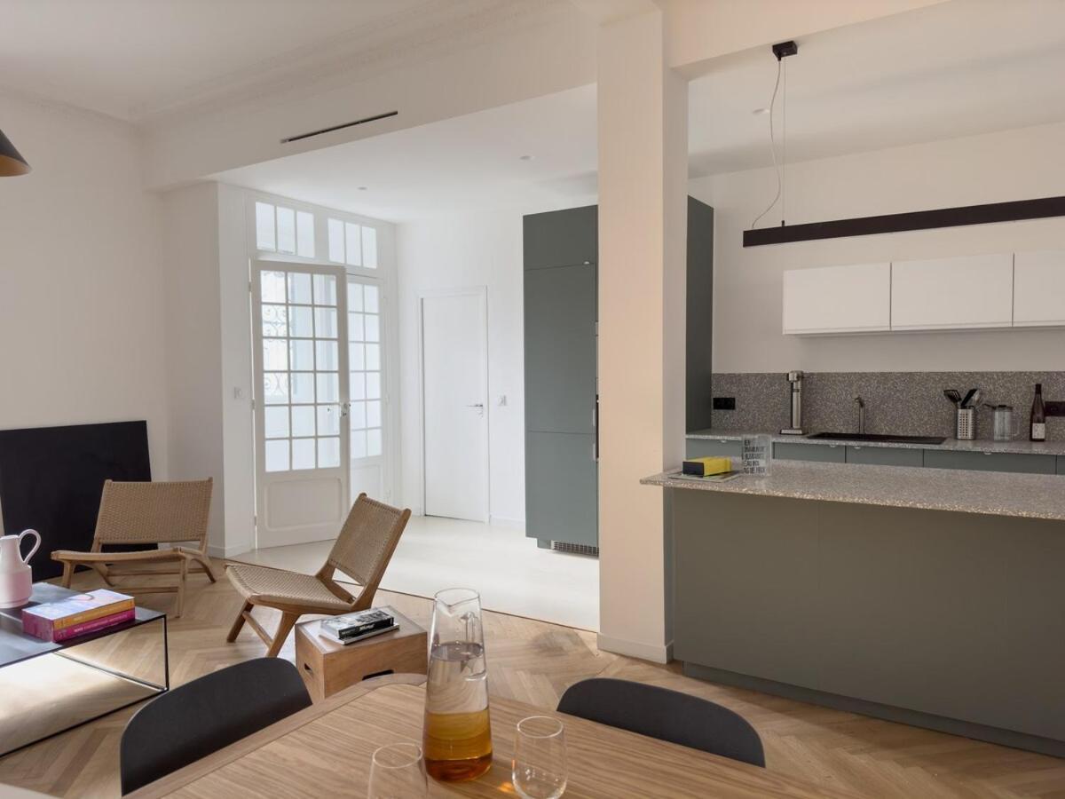 Cote D'azur Jardin Parking 6 Pers Luxe Appartamento *